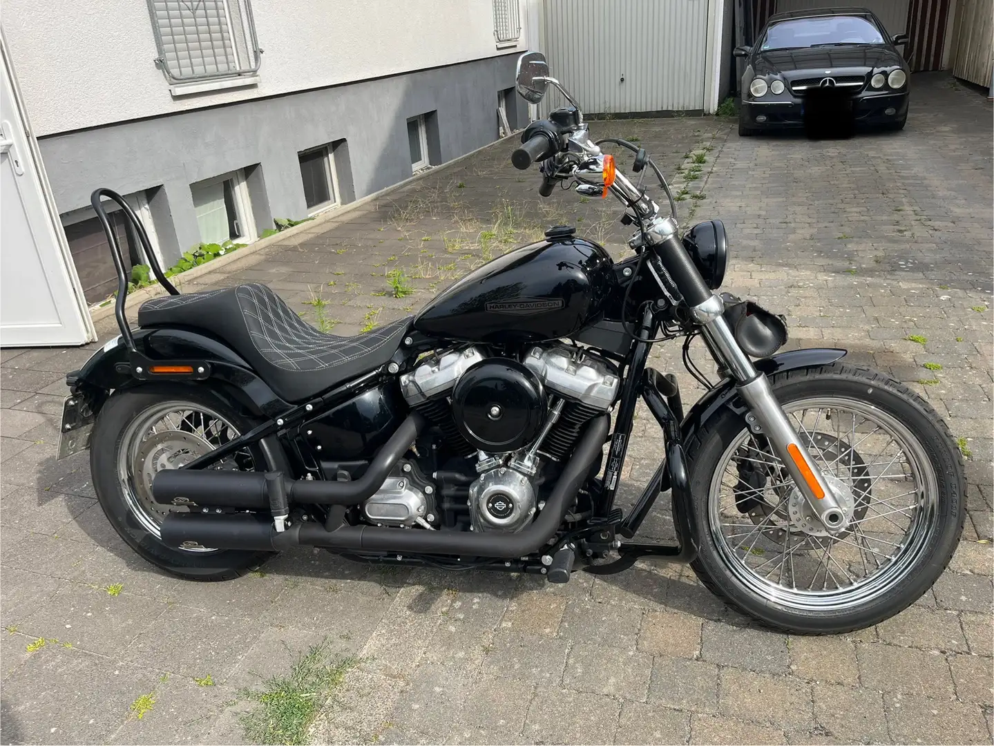 Harley-Davidson Softail Standard FXST - 1