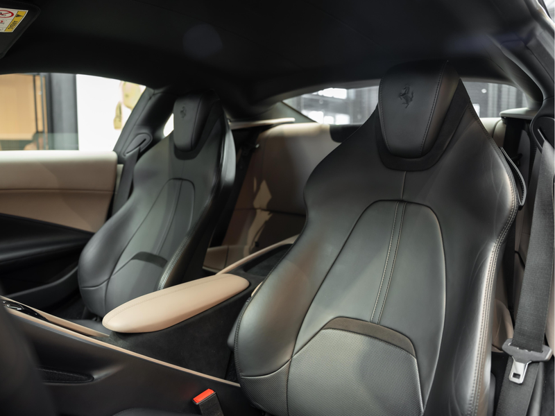 Ferrari Roma JBL Passenger Display 3.9 V8 HELE Keramisch ADAS — photo 8