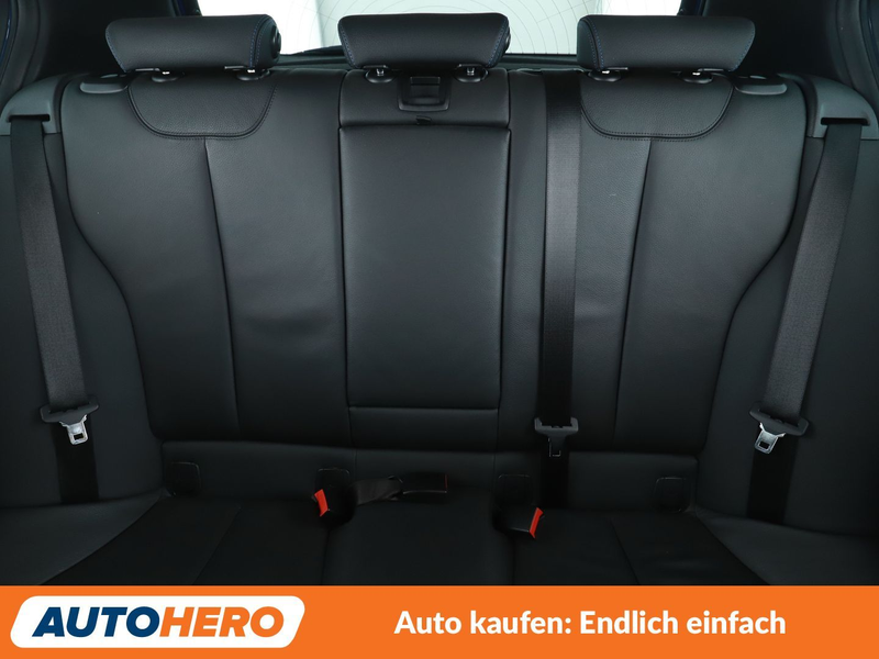 BMW 140 M140i Special Edition Aut.*NAVI*TEMPO*LED*PDC*SHZ* — photo 15