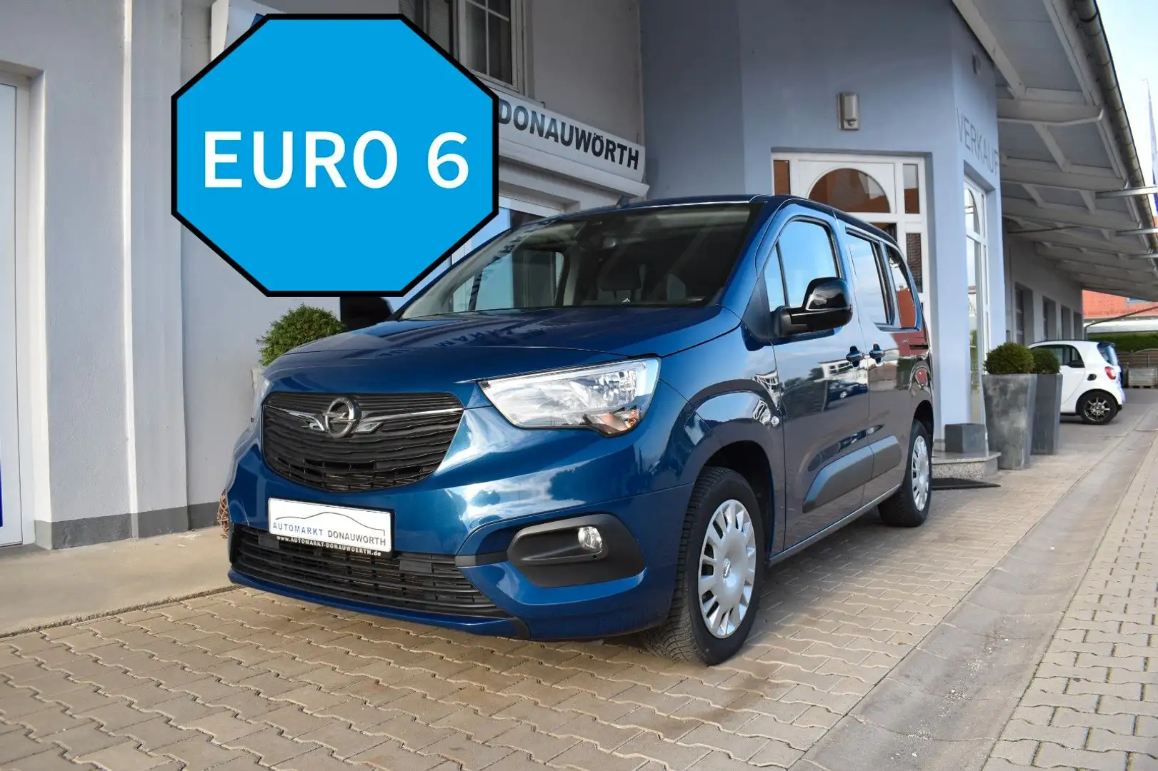Opel Combo Life 1.5 D Start/Stop Elegance Navi Sitzhz Blauw - 2