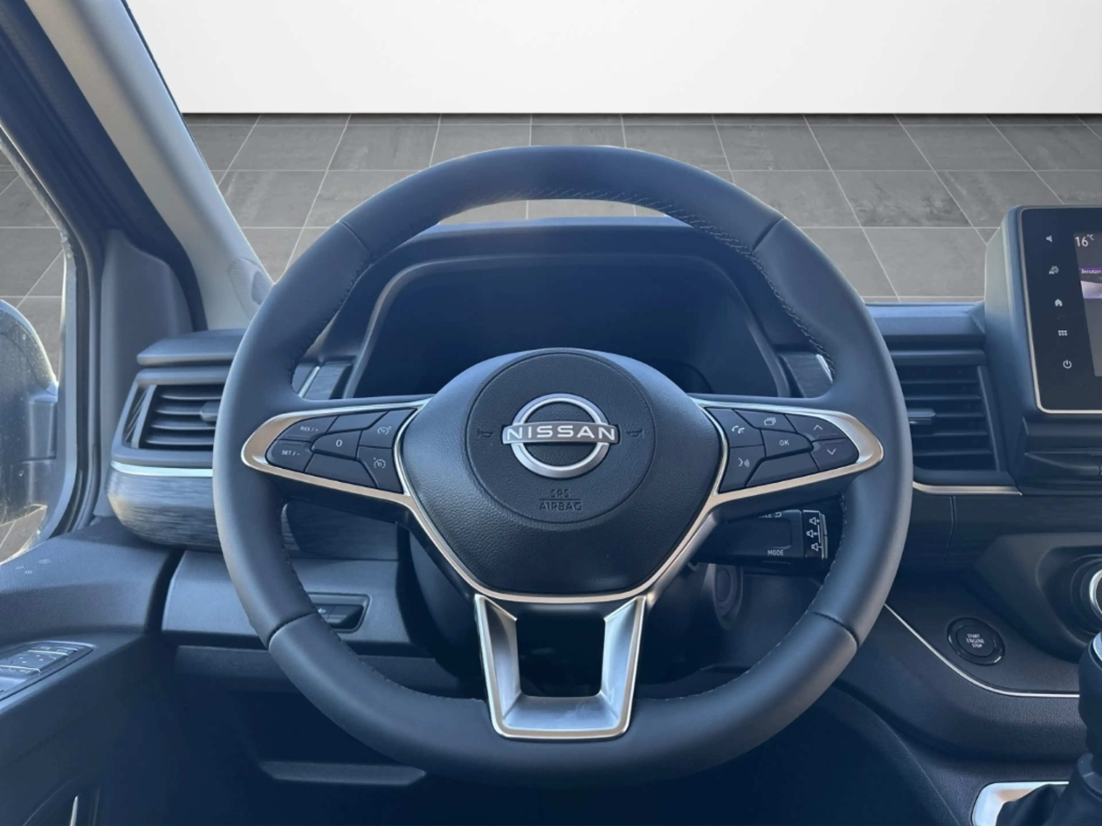 Nissan Primastar Kombi L1H1 2,8t Tekna Navi 360 Kamera LED ACC Appl — photo 7