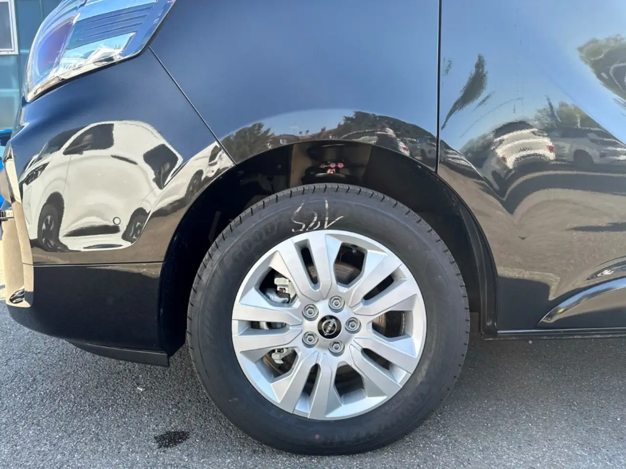 Nissan Primastar Kombi L1H1 2,8t Tekna Navi 360 Kamera LED ACC Appl 6