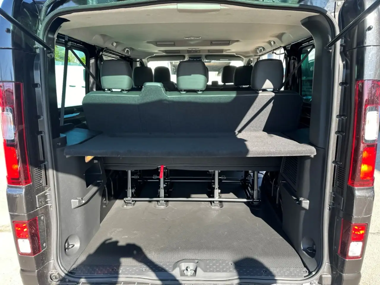 Nissan Primastar Kombi L1H1 2,8t Tekna Navi 360 Kamera LED ACC Appl 7