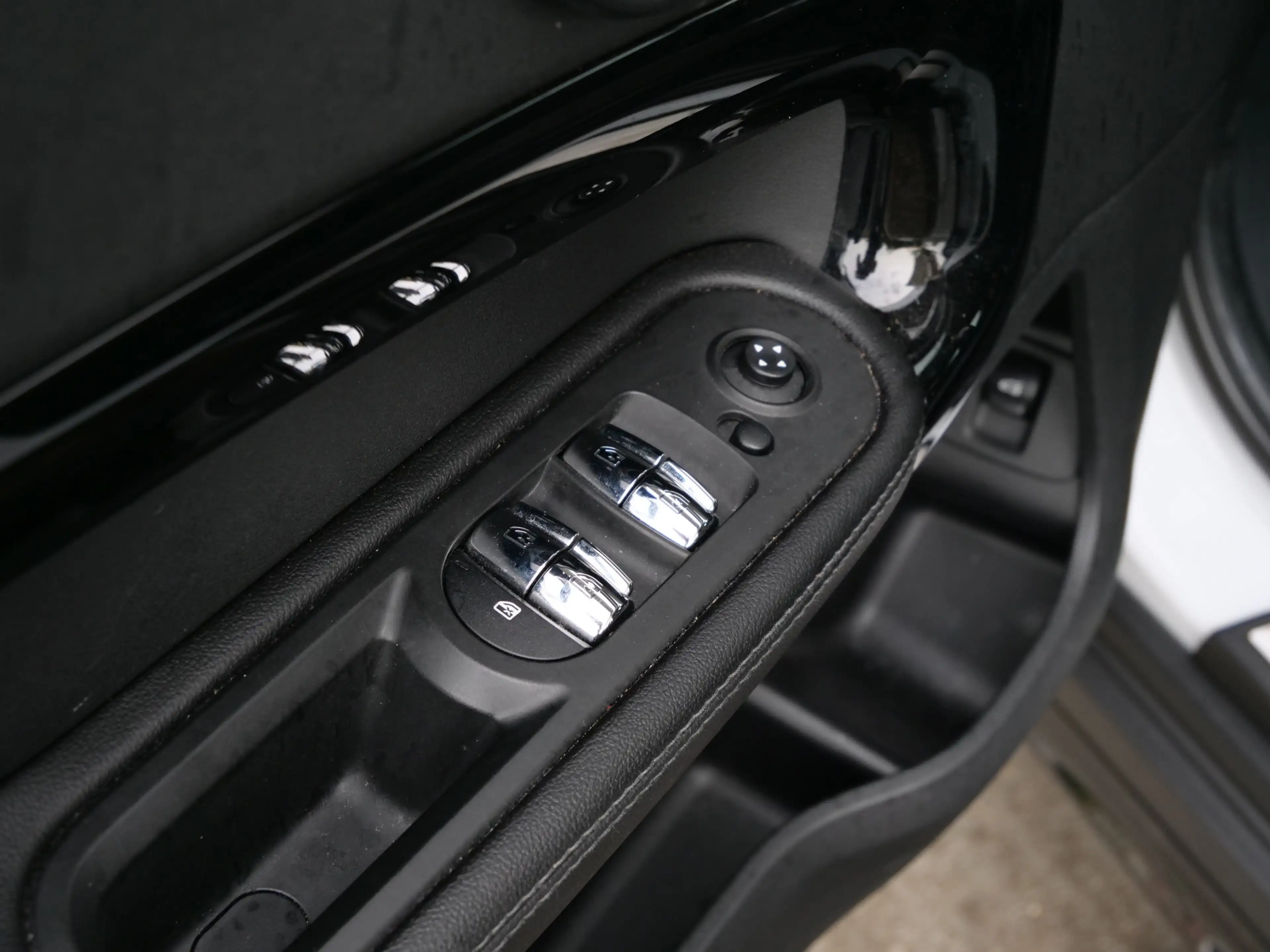 MINI Cooper S Countryman Mini 2.0 192pk ALL4 Chili Automaat Harman Kardon / — photo 25