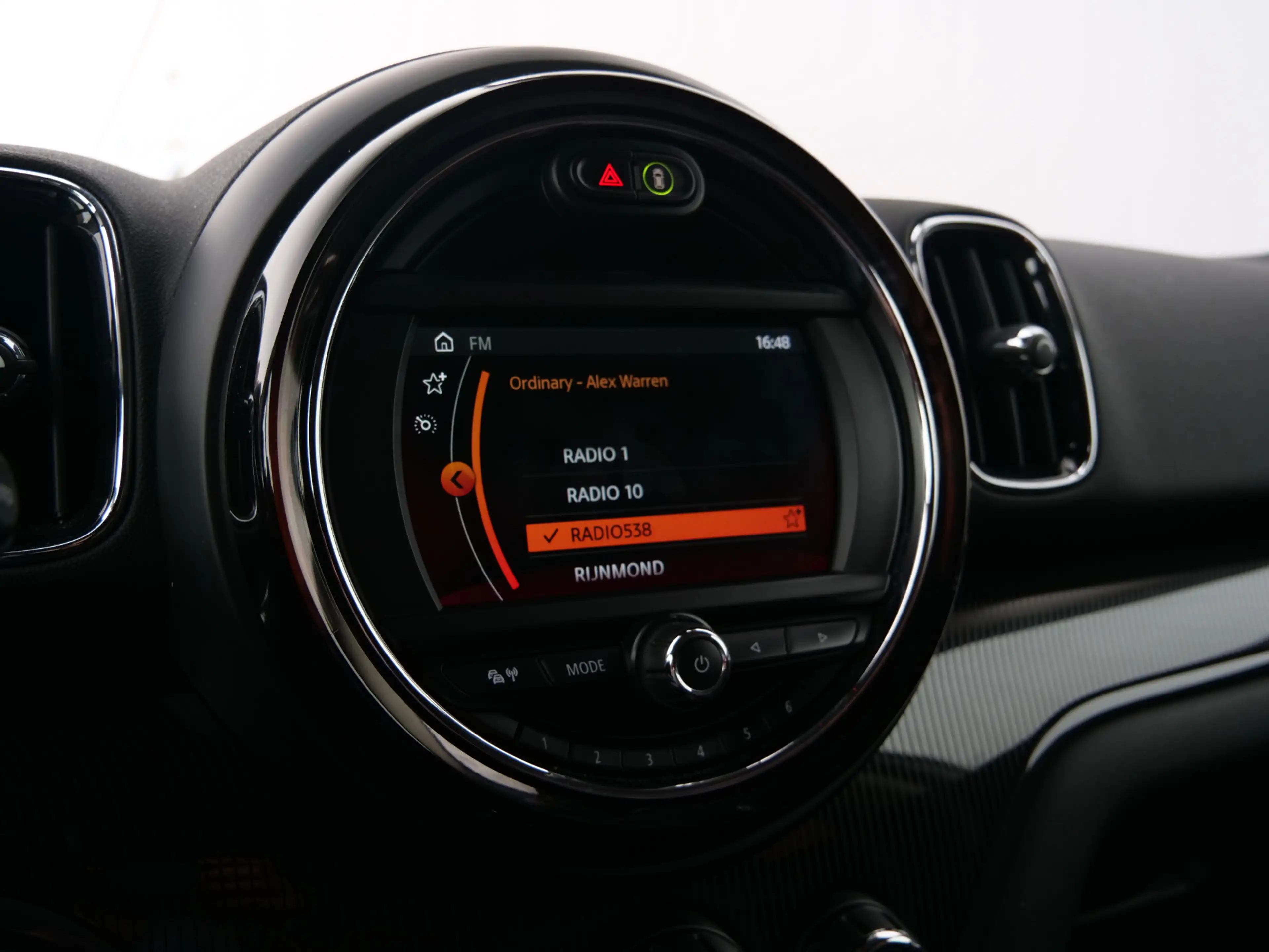 MINI Cooper S Countryman Mini 2.0 192pk ALL4 Chili Automaat Harman Kardon / — photo 37