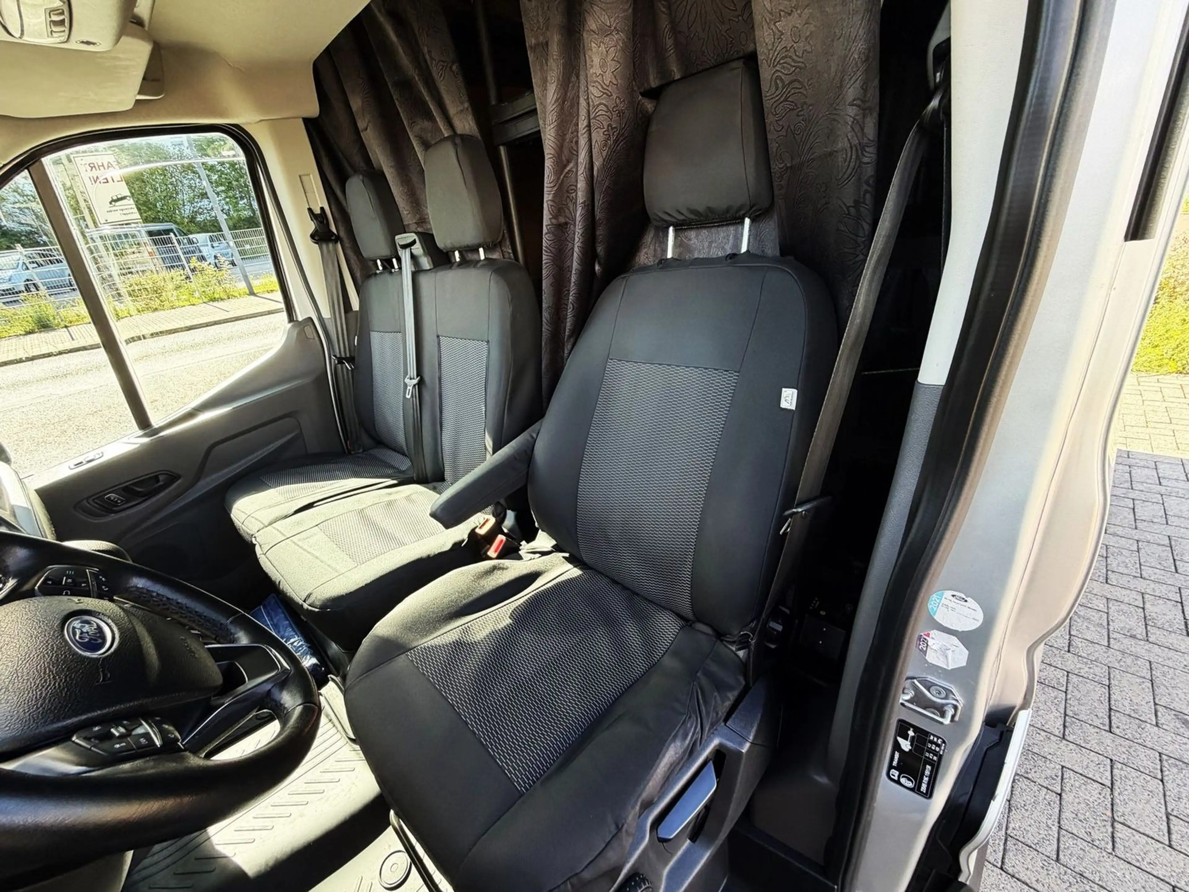 Ford Transit 350 L2 Trend Automatik/Navi/Wohnwagen — photo 18