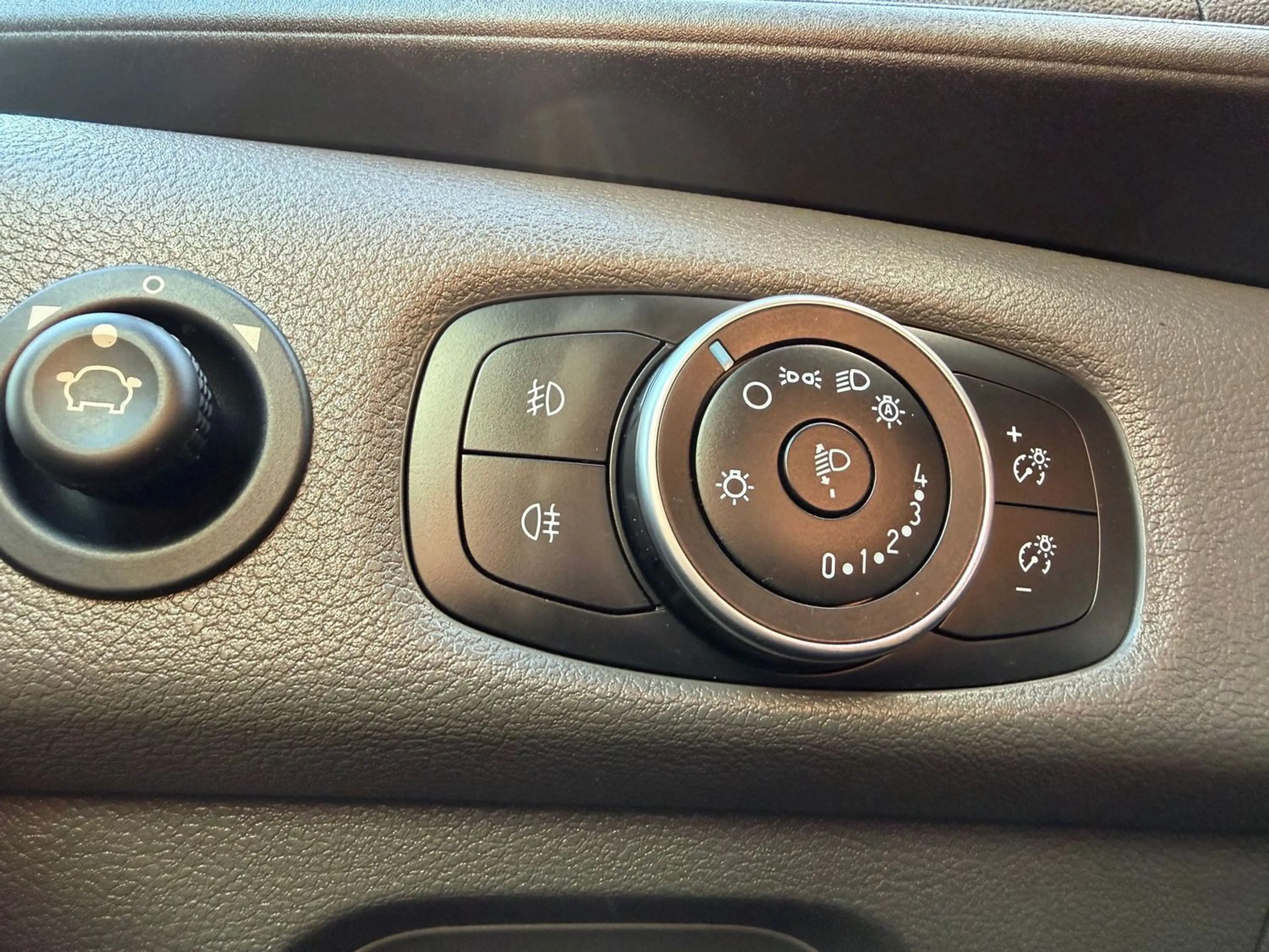 Ford Transit 350 L2 Trend Automatik/Navi/Wohnwagen — photo 28