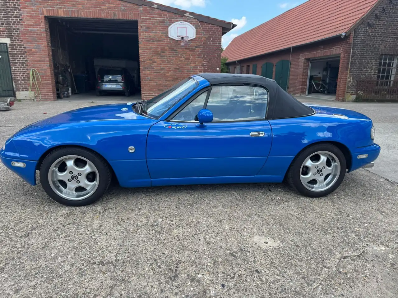 Mazda MX-5, foto 1