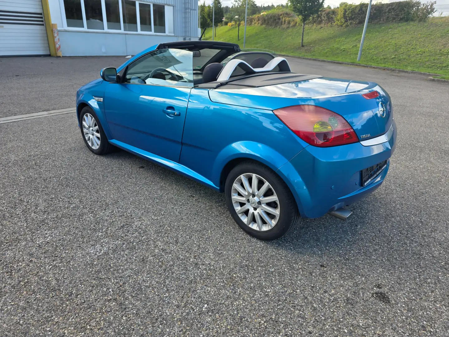 Opel Tigra Cosmo*Cabrio*Klimaanlage*Rückfahrkamera Blau - 2