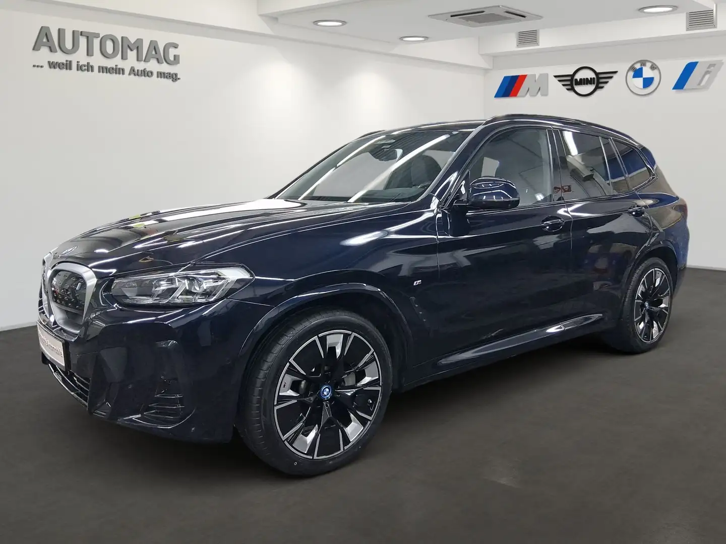 BMW iX3 M Sport*DrivAssProf*ParkAssPlus*HarmanKardon*HeadU Schwarz - 1