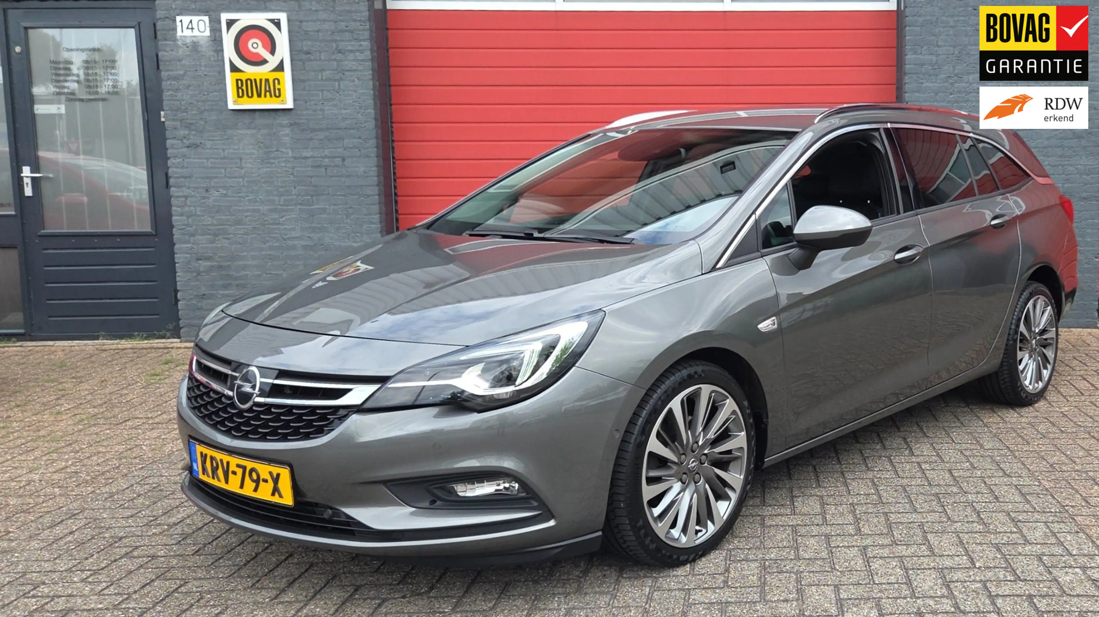 Opel Astra Sports Tourer 1.6 Turbo Ultimate