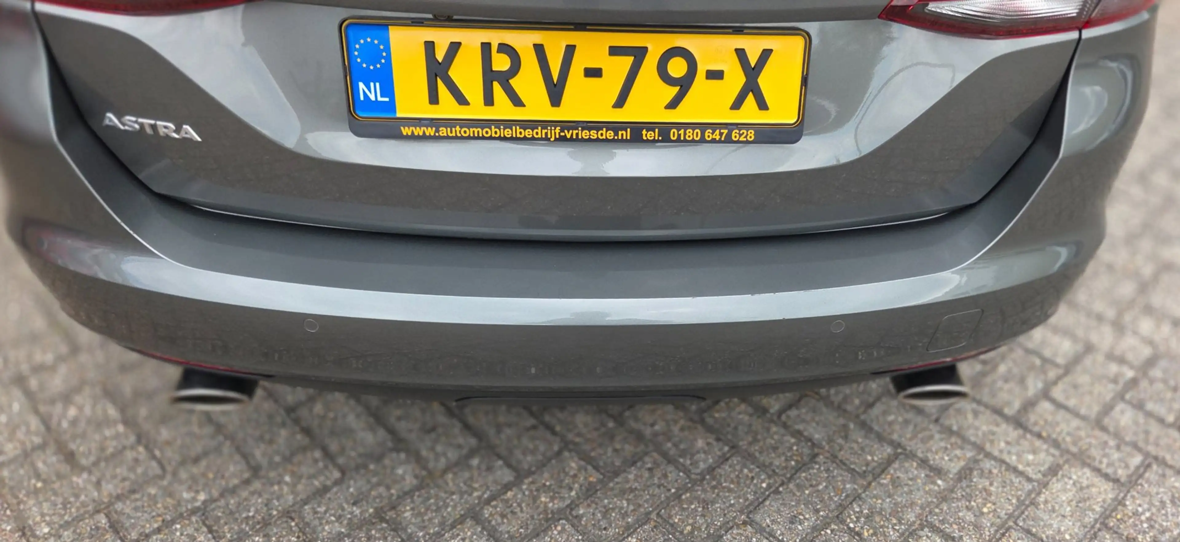 Opel Astra Sports Tourer 1.6 Turbo Ultimate — photo 6