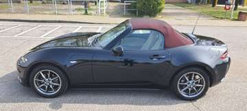 MX-5 1.5 Cherry Limited Edition