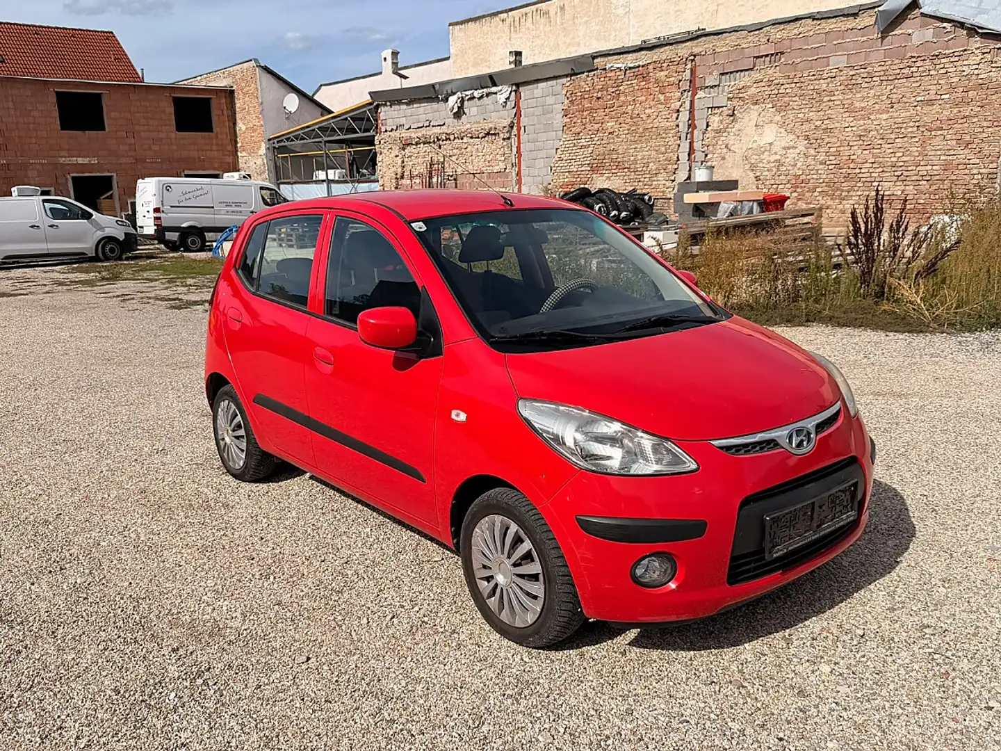 Hyundai i10 mit Klima Rot - 1