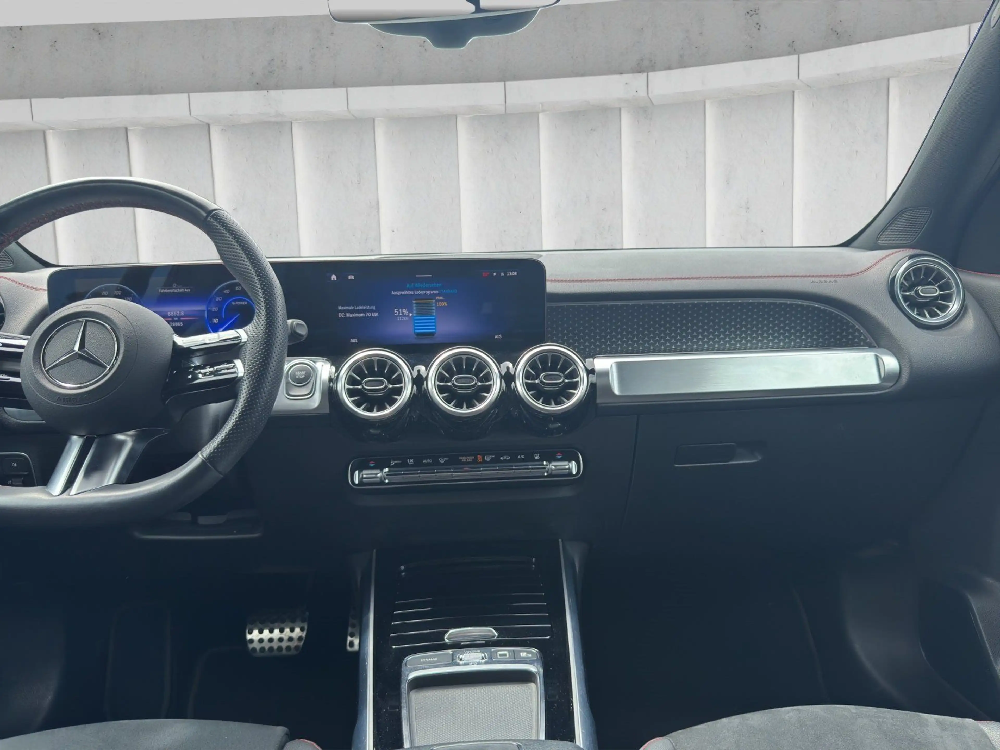 Mercedes-Benz EQB 350 AMG 4Matic 360°Kamera AHK Spurhalt Totw. — photo 15