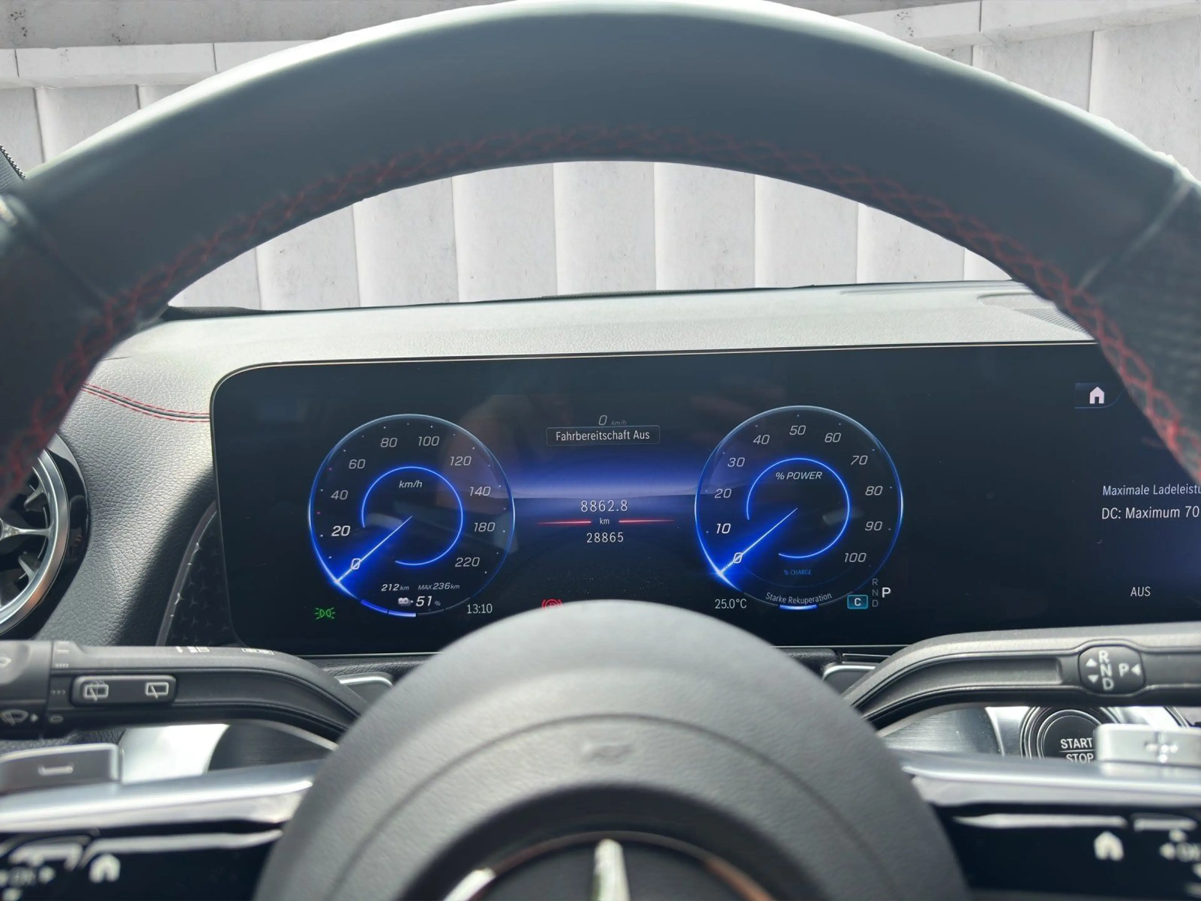 Mercedes-Benz EQB 350 AMG 4Matic 360°Kamera AHK Spurhalt Totw. — photo 11