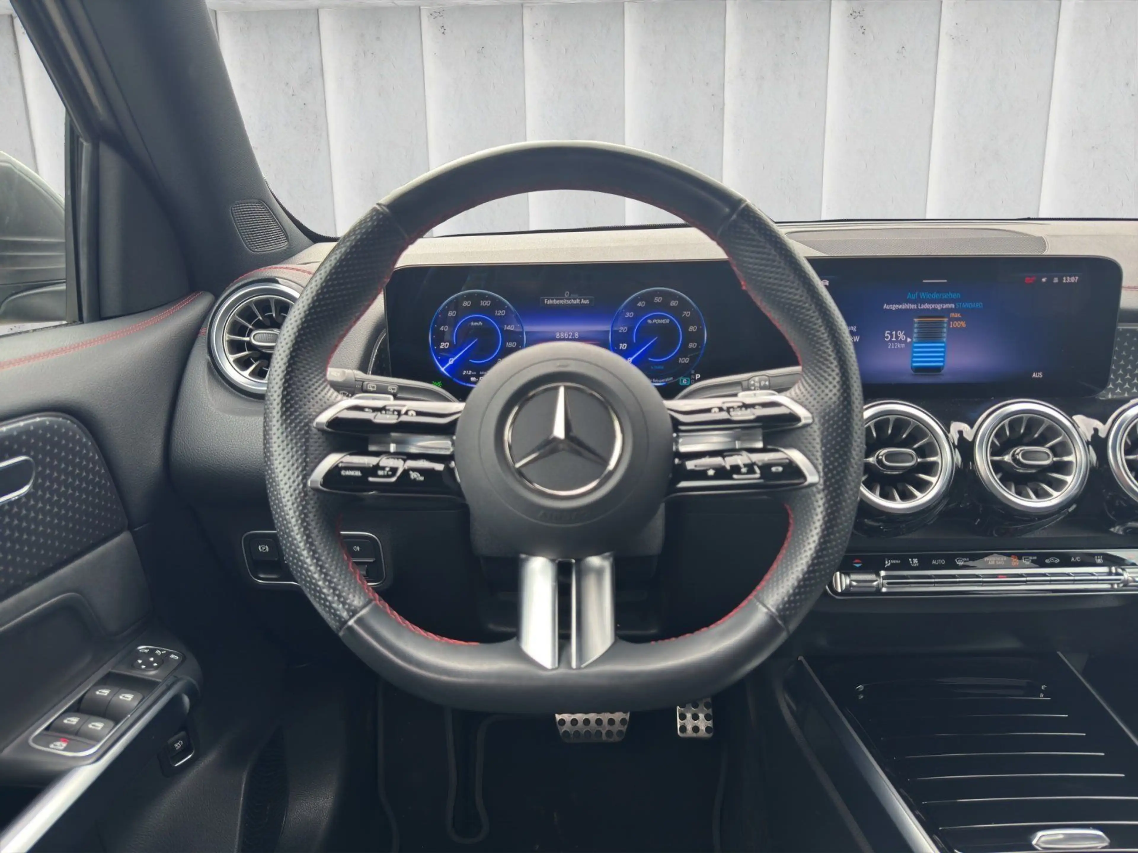 Mercedes-Benz EQB 350 AMG 4Matic 360°Kamera AHK Spurhalt Totw. — photo 10