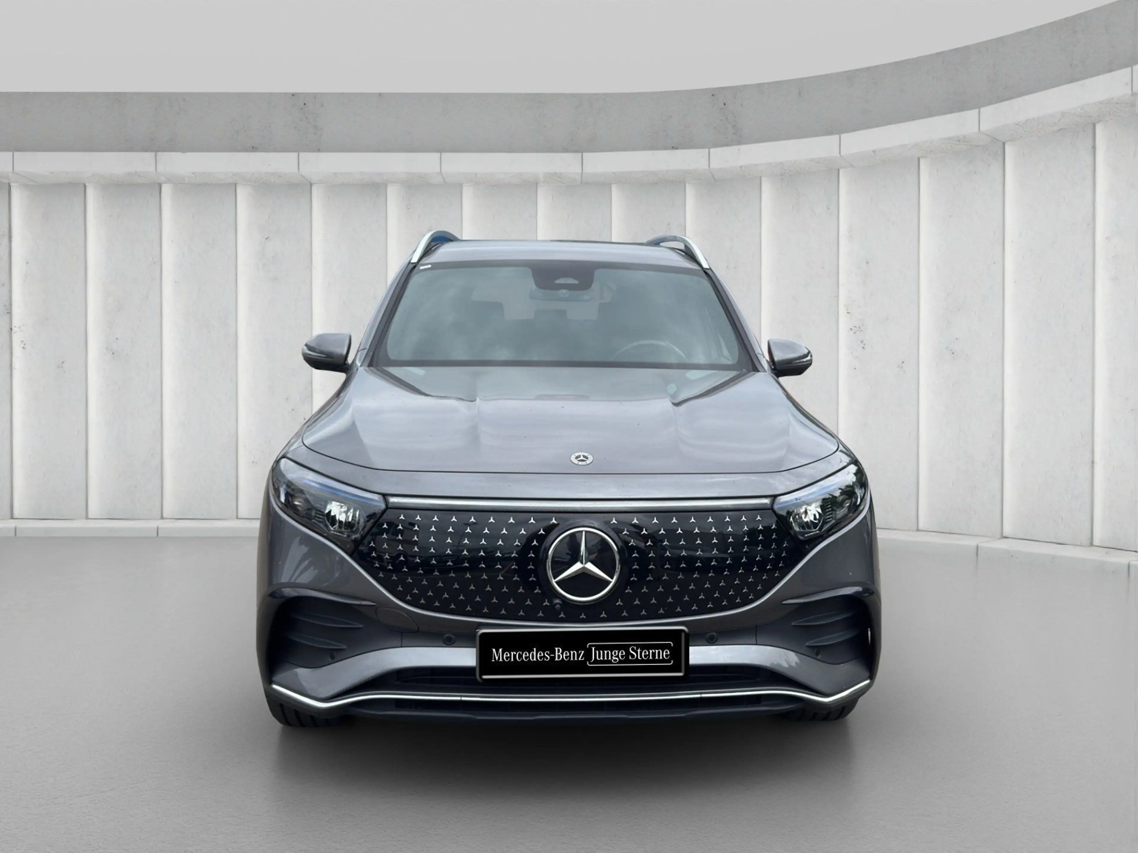 Mercedes-Benz EQB 350 AMG 4Matic 360°Kamera AHK Spurhalt Totw. — photo 8
