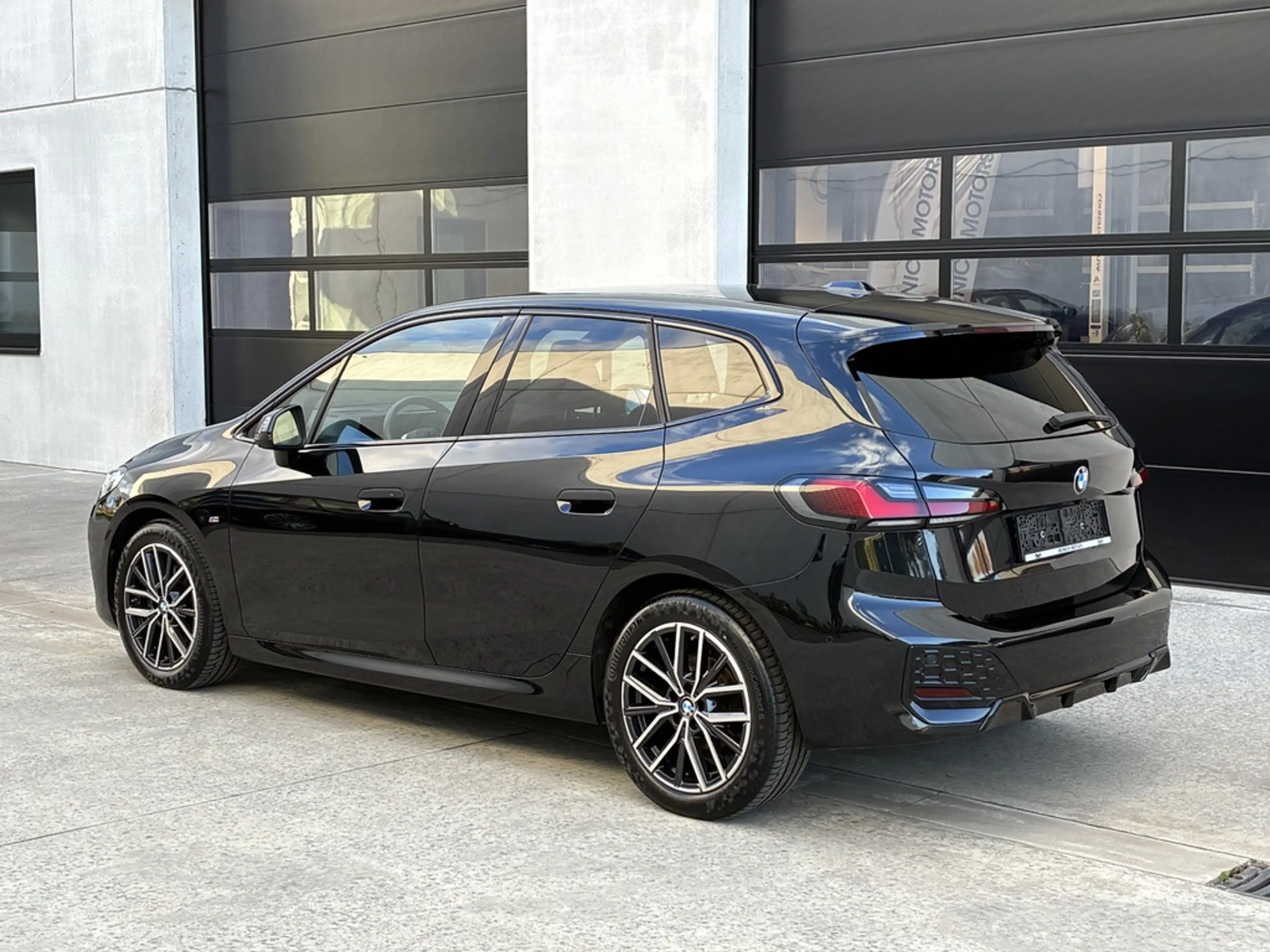 BMW 218 i Aut Active Tourer ///M Sport/Leder/Head-Up/.../2 Jaar Garantie — photo 3