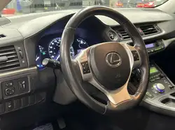 Lexus CT снимка Lexus CT