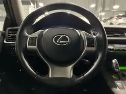 Lexus CT снимка Lexus CT