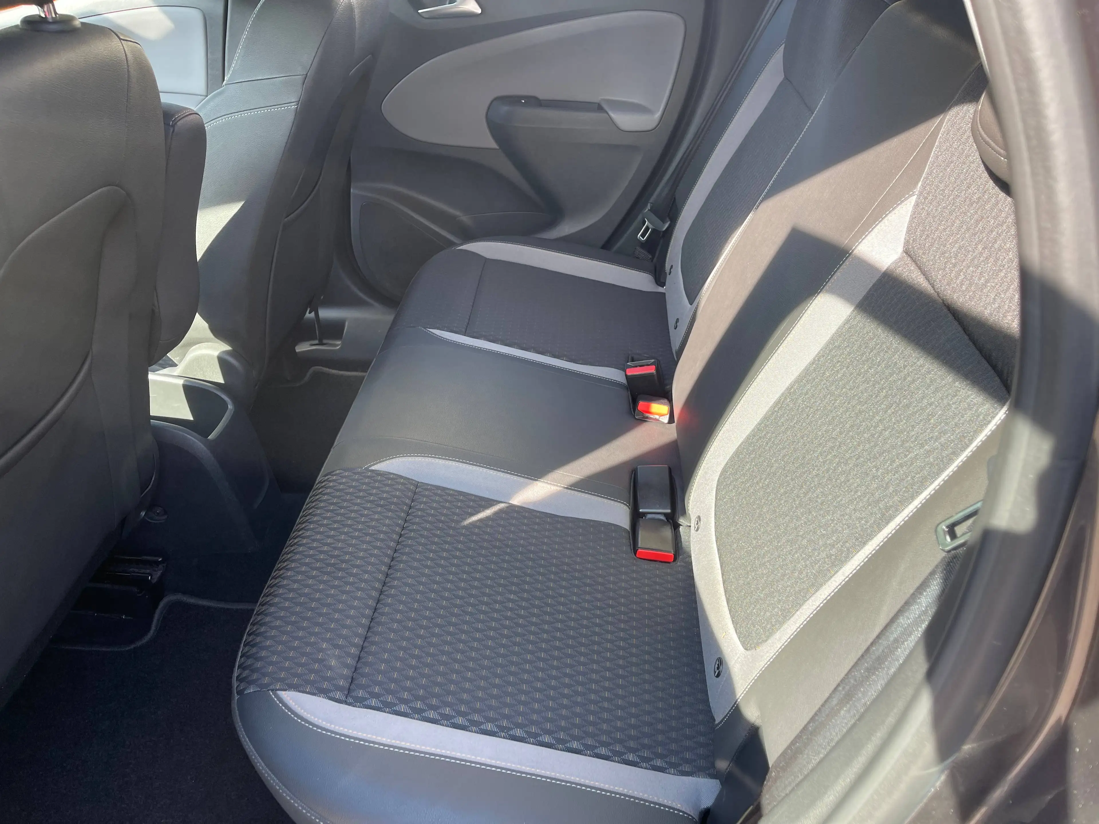 Opel Crossland X Innovation / Automatik / AHK / Kamera — photo 12