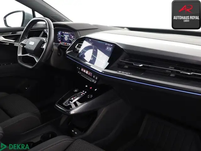 Audi Q4 E-Tron view 10