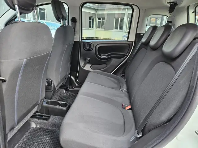 Fiat Panda view 9