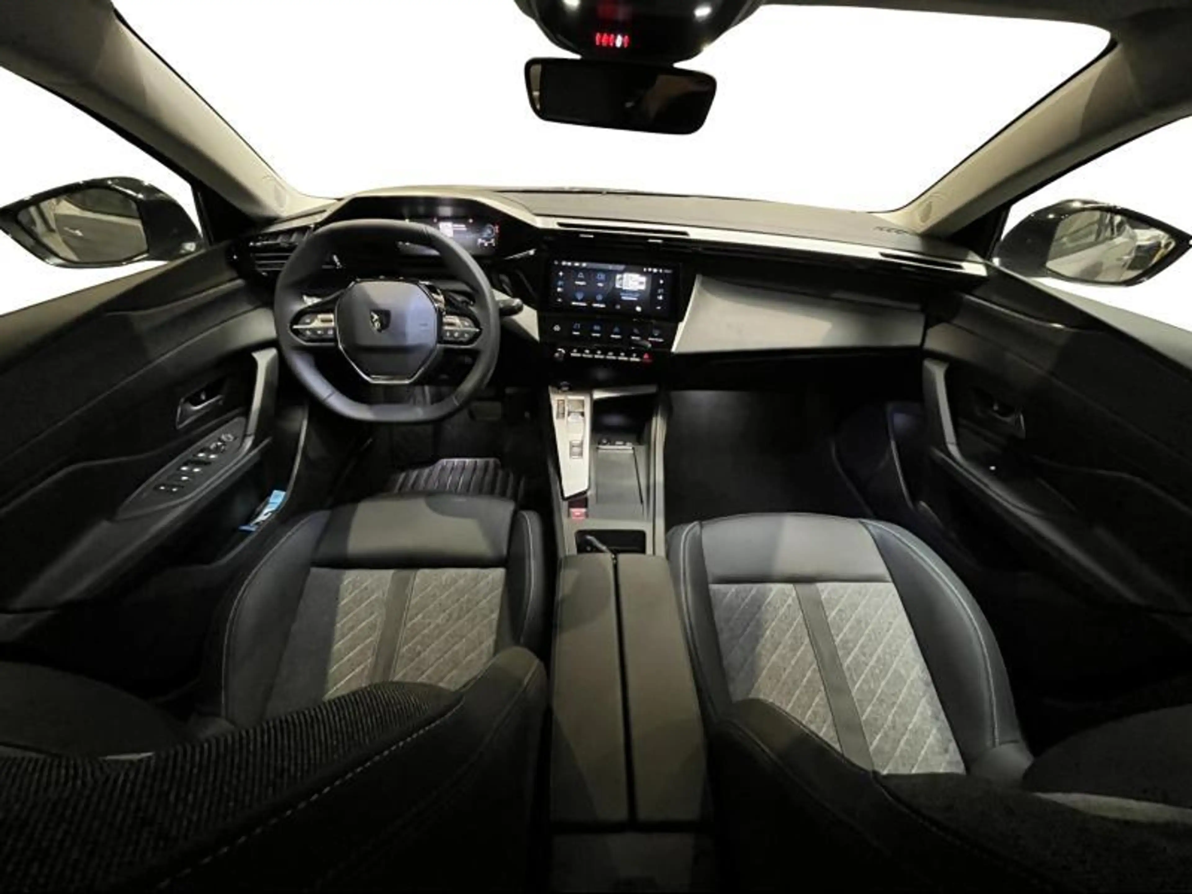 Peugeot 408 Allure 1.2 Turbo Mhev 145pk - Carplay - Camera - P — photo 12