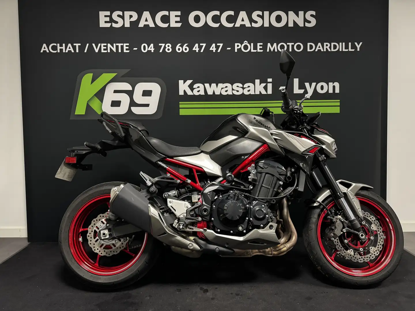 Kawasaki Z 900 Сірий - 1