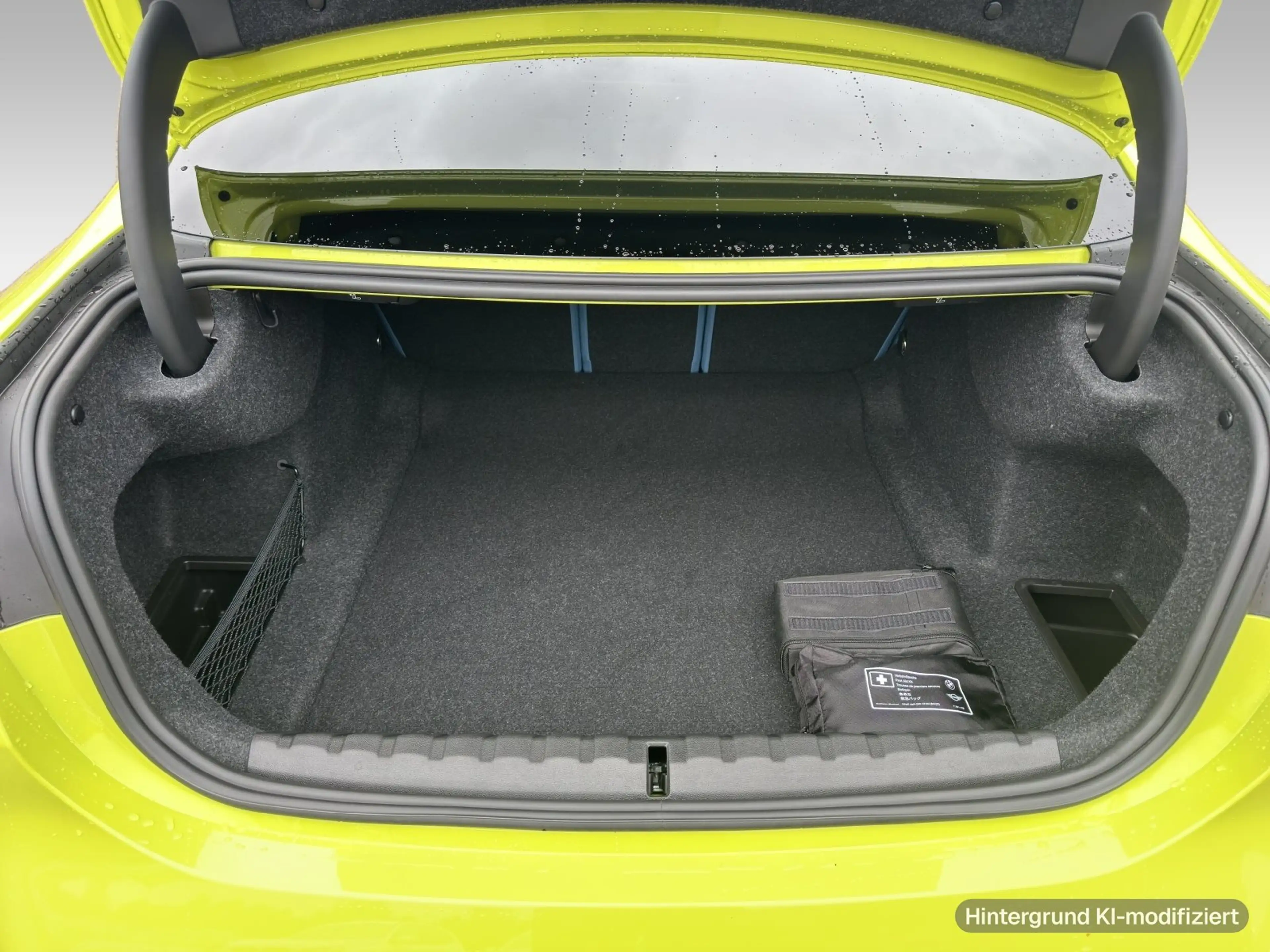 BMW M4 Competition M xDrive Coupé — photo 11