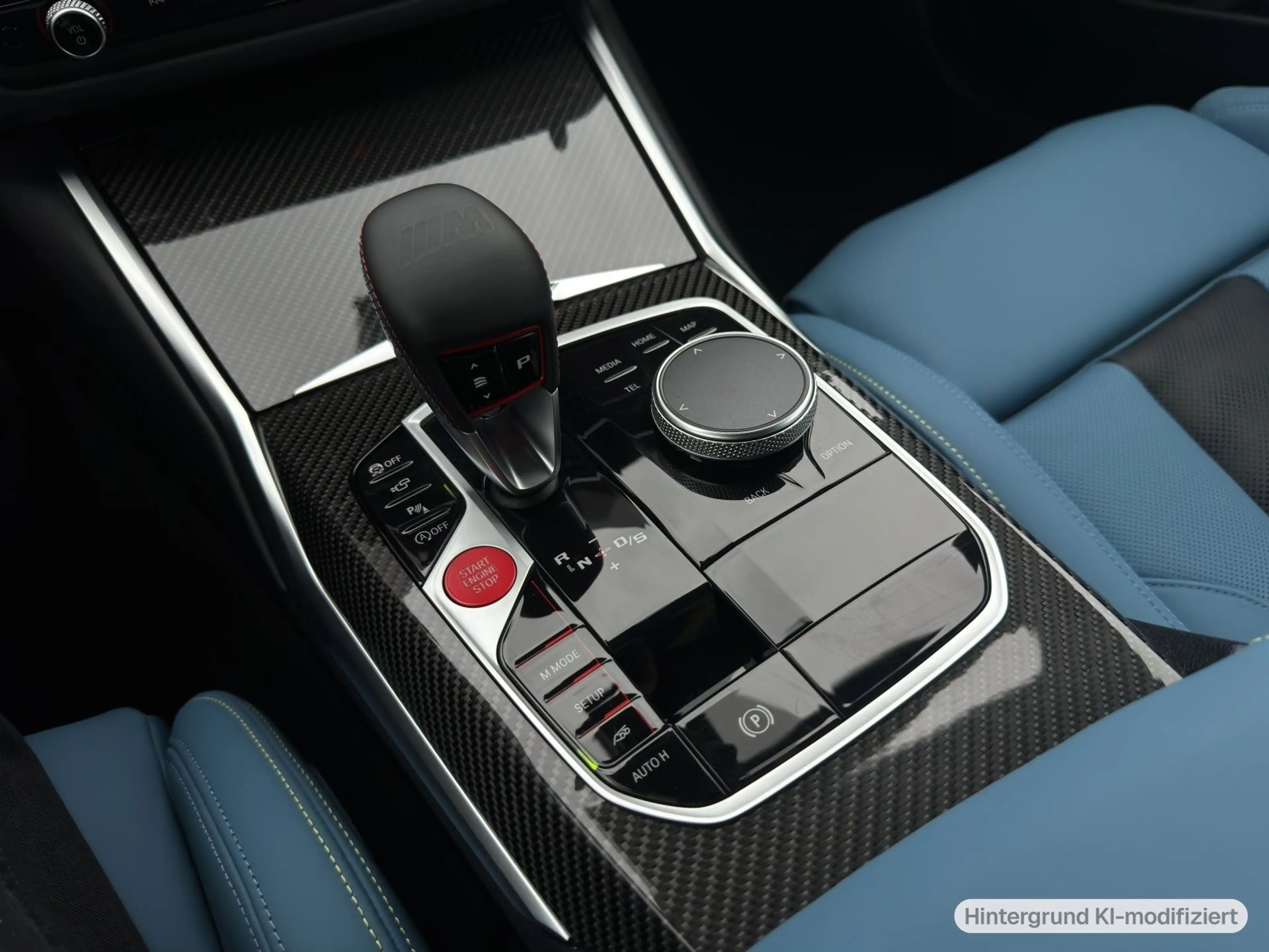 BMW M4 Competition M xDrive Coupé — photo 14