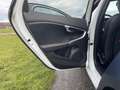 Volvo V40 D4 Summum/R-Design/Gepflegt/Top Ausstattung Blanc - thumbnail 16