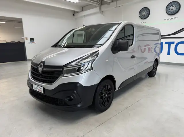 Renault Trafic Passo Lungo 2.0