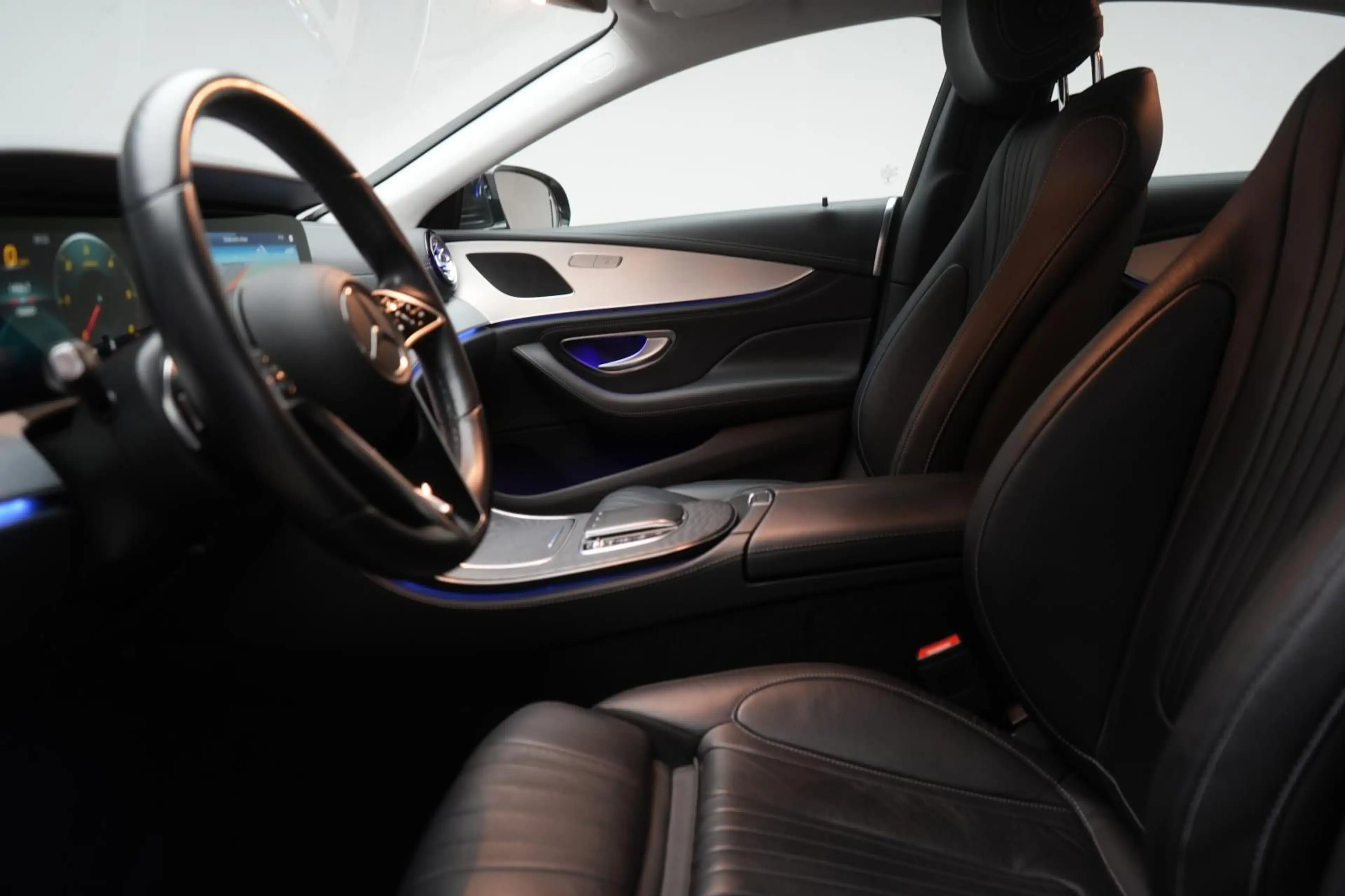 Mercedes-Benz CLS 220 d 9G-Tronic Avantgarde Leder/Temp/Kamera — photo 9