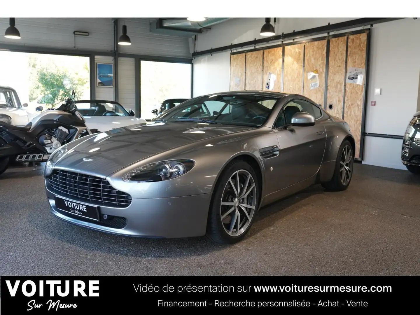 Aston Martin Vantage Vantage Coupé 4.7i 426 cv Sportshift II COUPE V8 - suivi Gris - 1