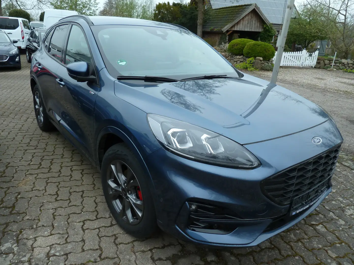 Ford Kuga Plug-In Hybrid ST-Line X Bleu - 2