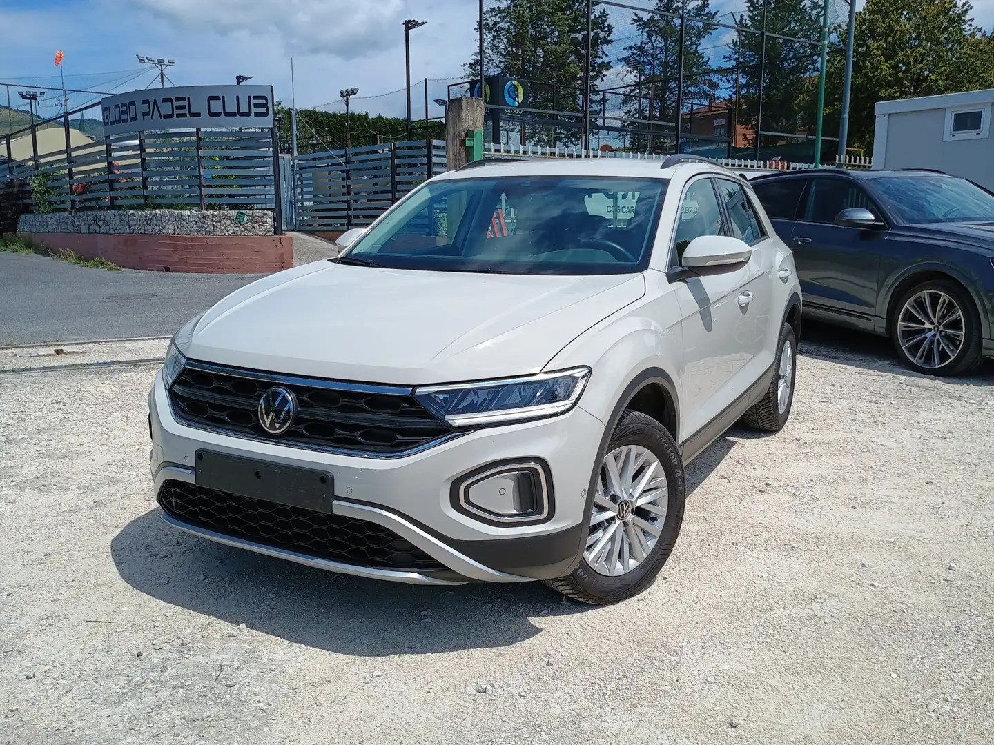 Volkswagen T-Roc 2.0 tdi 116 cv *NAVI*TELECAMERA*LED* Gri - 1
