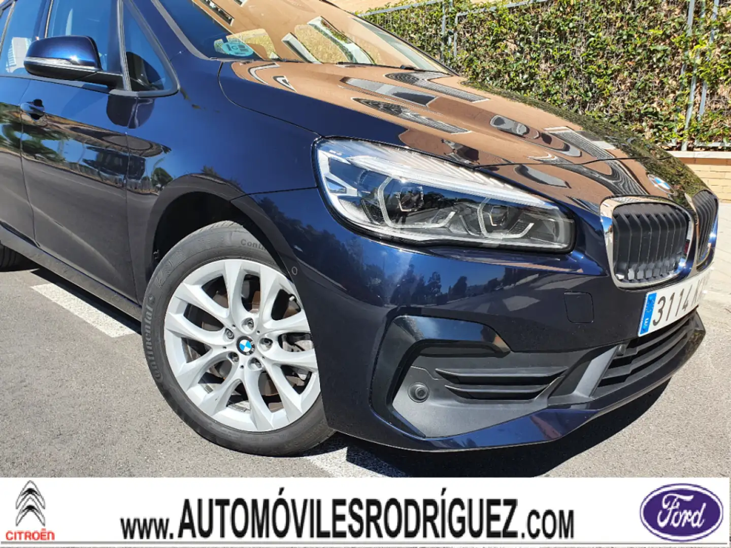 BMW 218 218dA Gran Tourer Bleu - 1