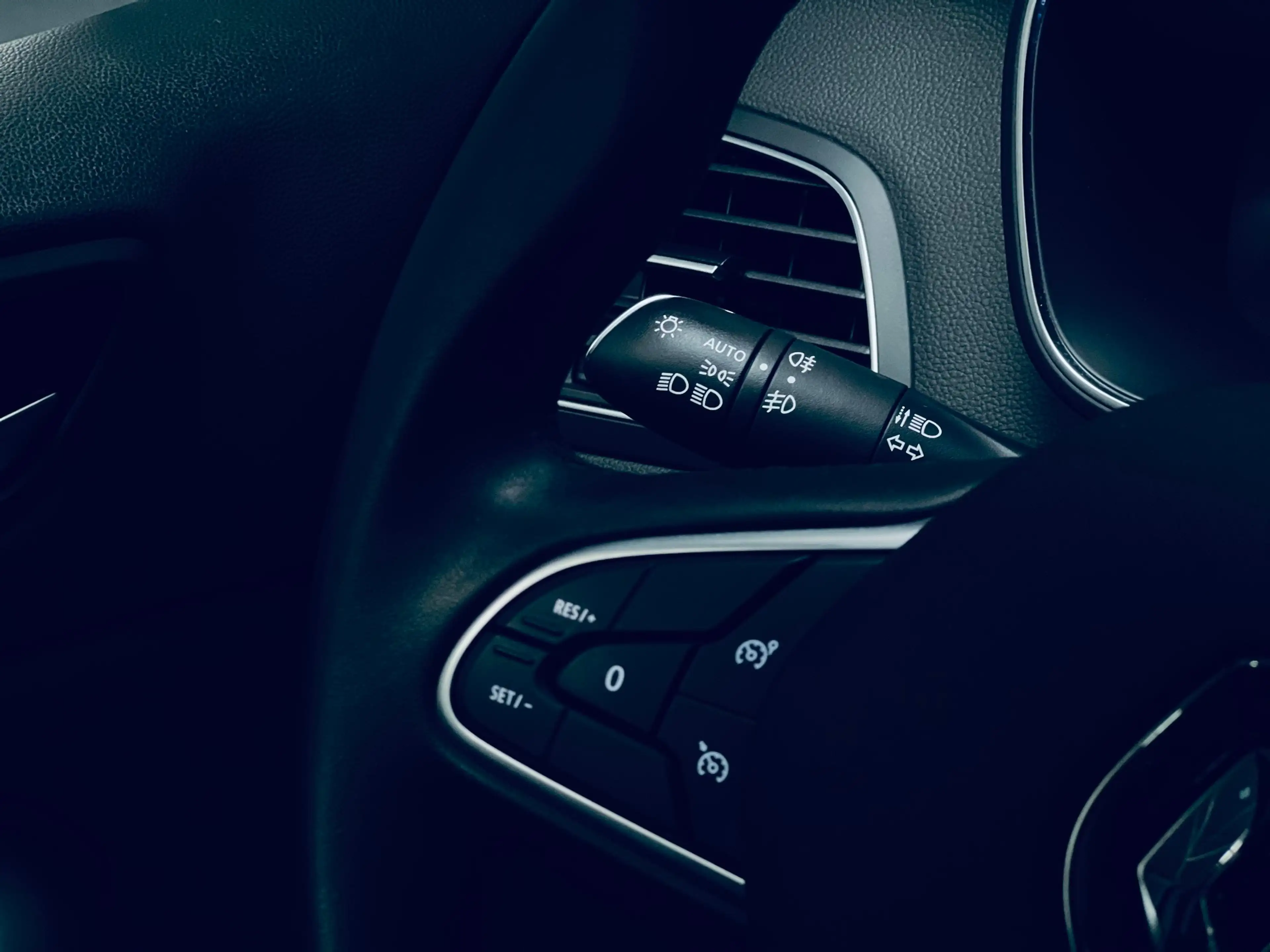 Renault Megane 1.33 TCe **AUTOMATIQUE**CARPLAY**CARNET COMPLET** — photo 14