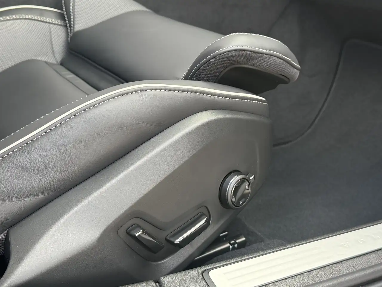 Volvo V60 2026