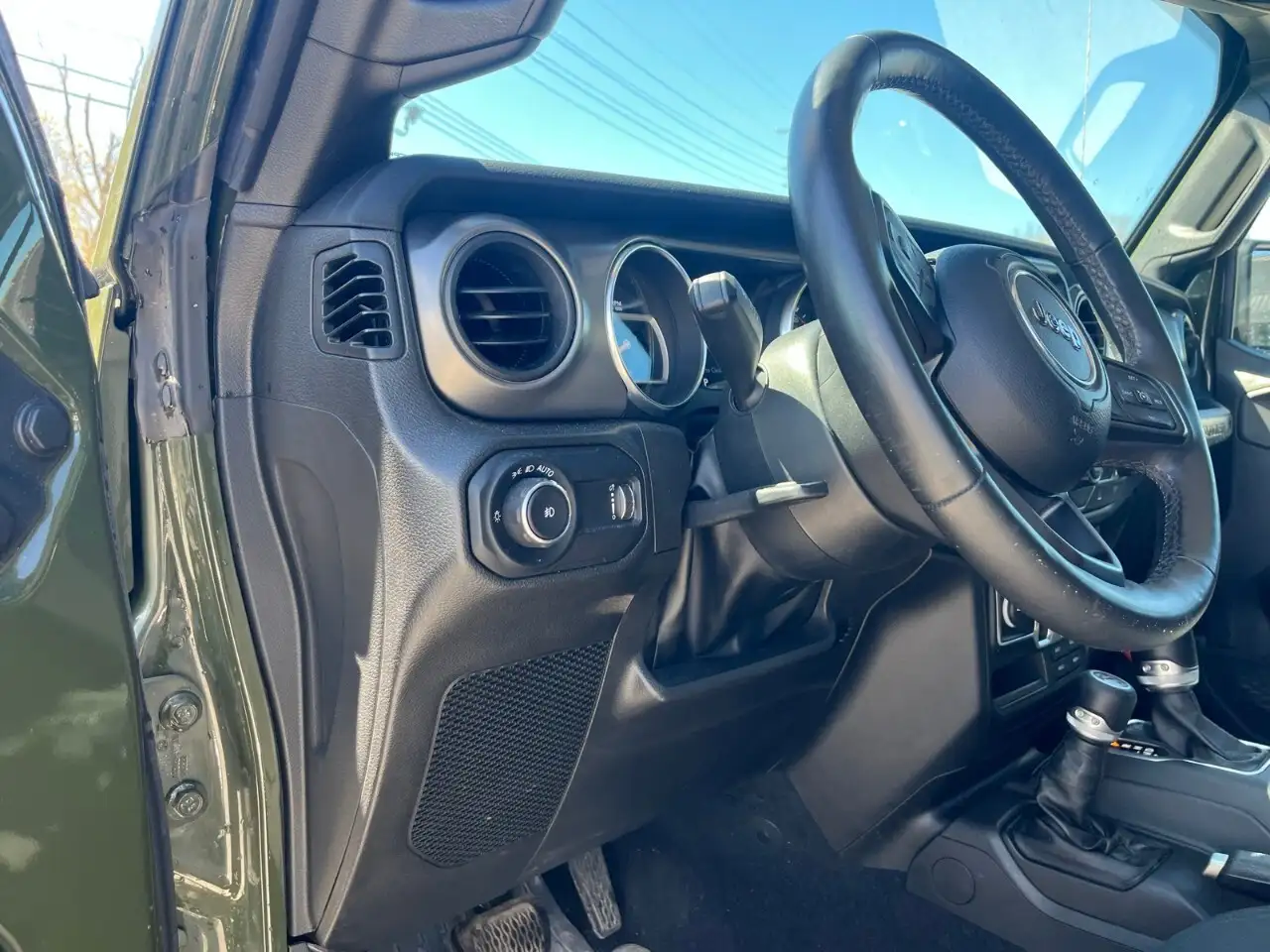 Jeep Wrangler снимка Jeep Wrangler