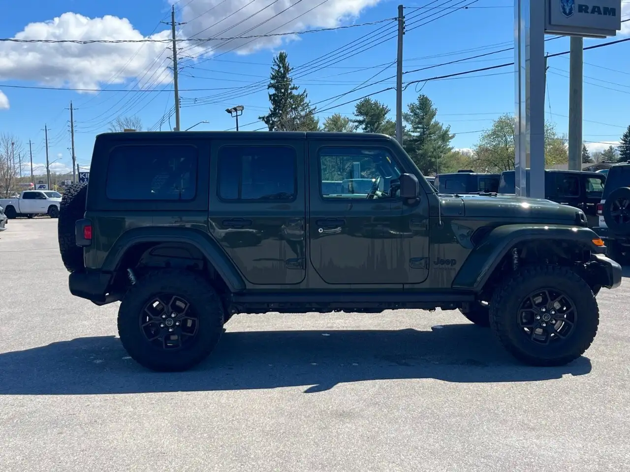 Jeep Wrangler снимка Jeep Wrangler