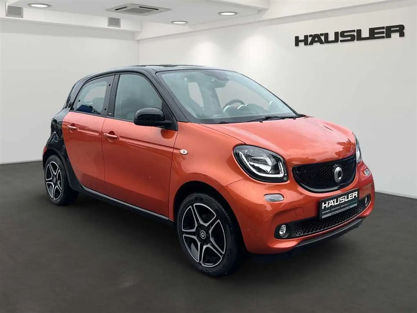 smart forFour Passion*Panorama*LED*Einparkhilfe*Tempomat*uvm. Schwarz - 2