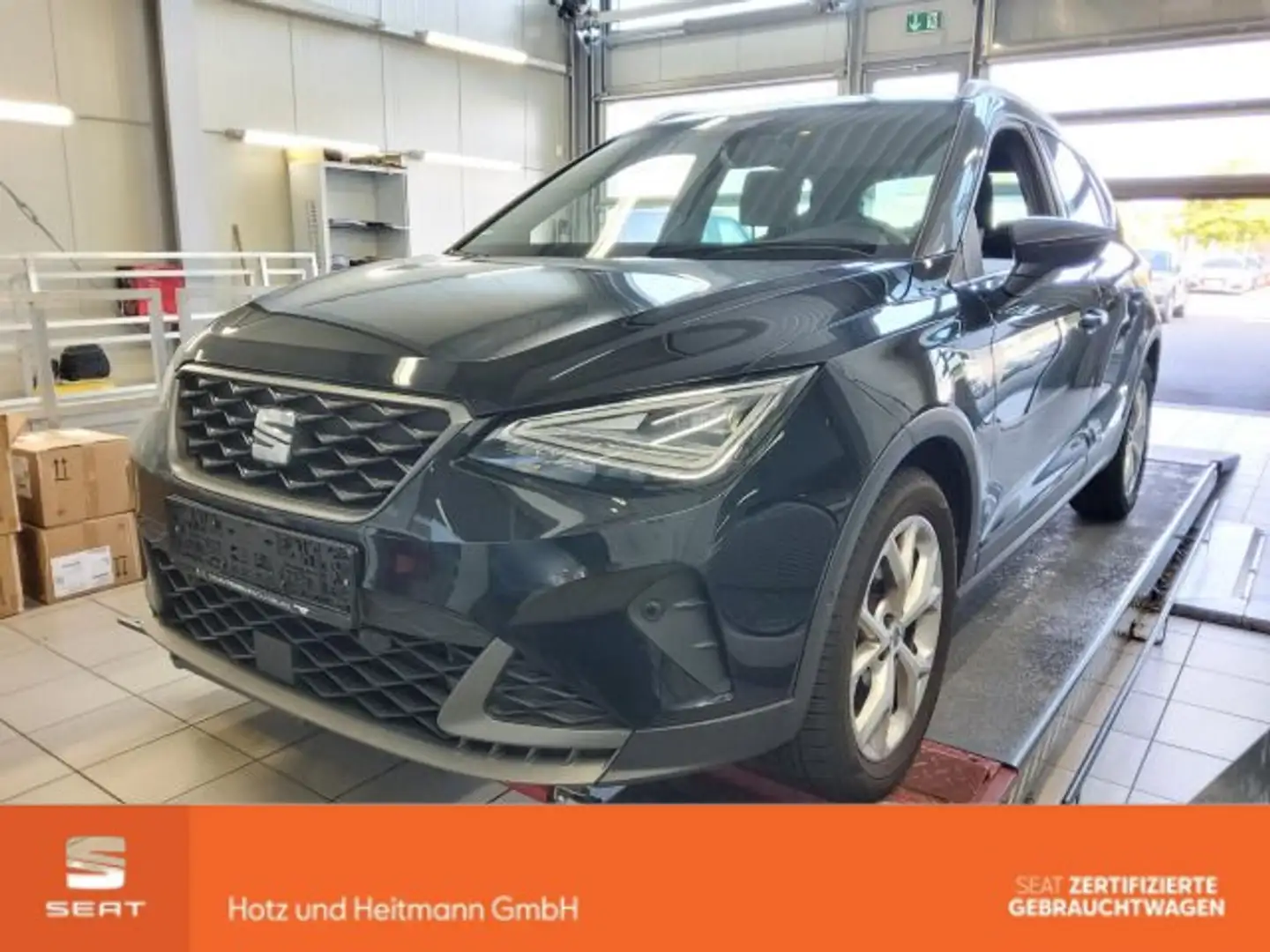 SEAT Arona 1.0 TSI FR Rückfahrkam/LED/Navi Schwarz - 1
