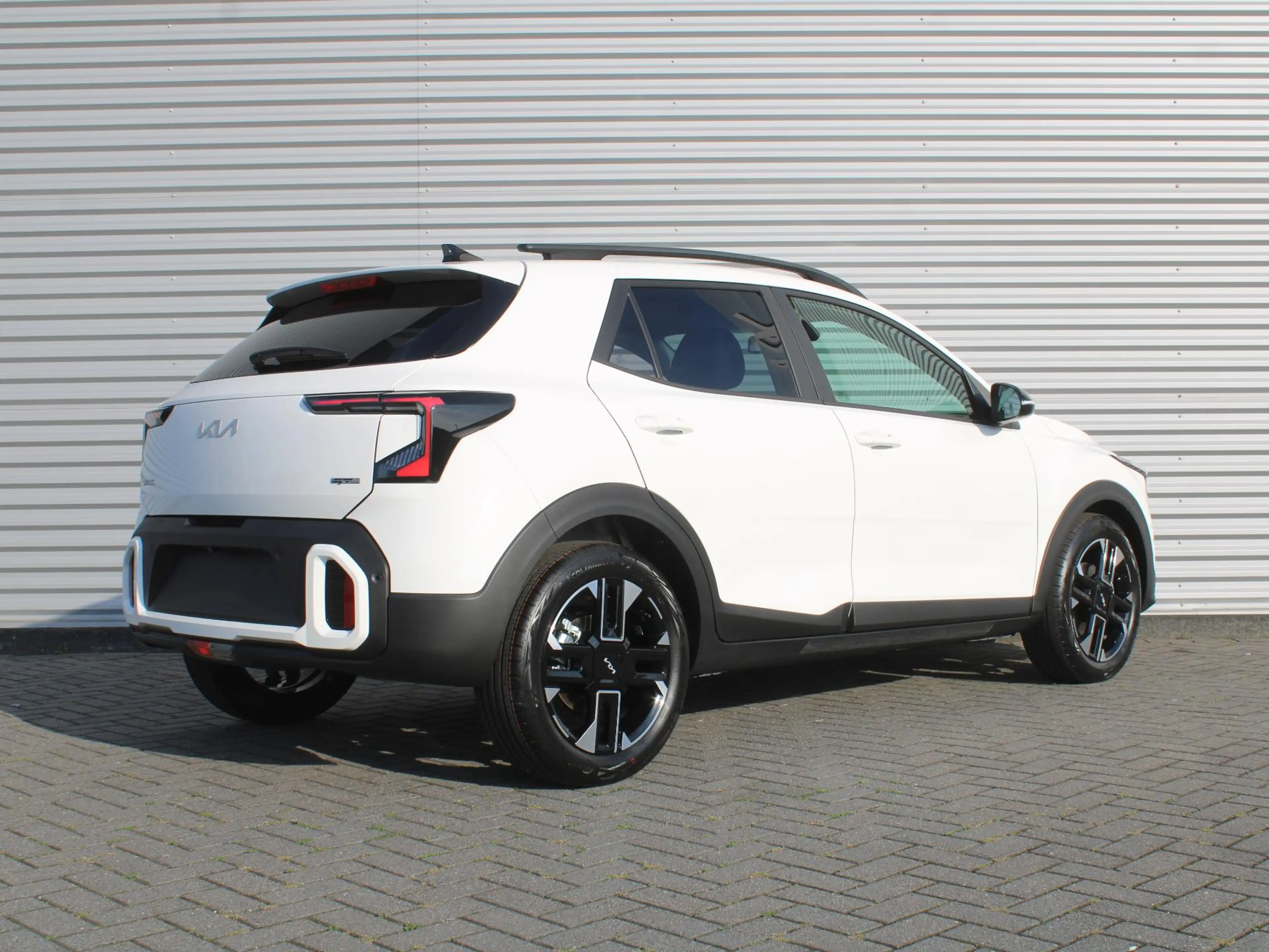 Kia Stonic 1.0 T-GDi MHEV GT-Line | Automaat | Direct leverba — photo 3