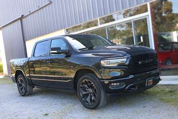 Dodge RAM Crew cab 1500 Limited