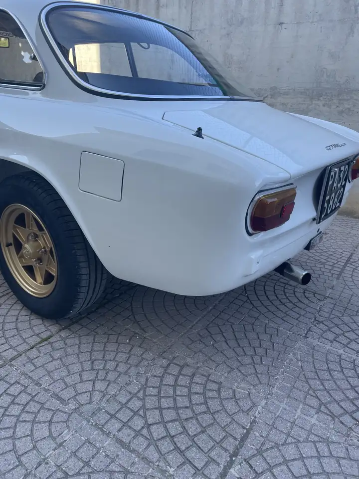 Alfa Romeo GT Junior 1.3, foto 4