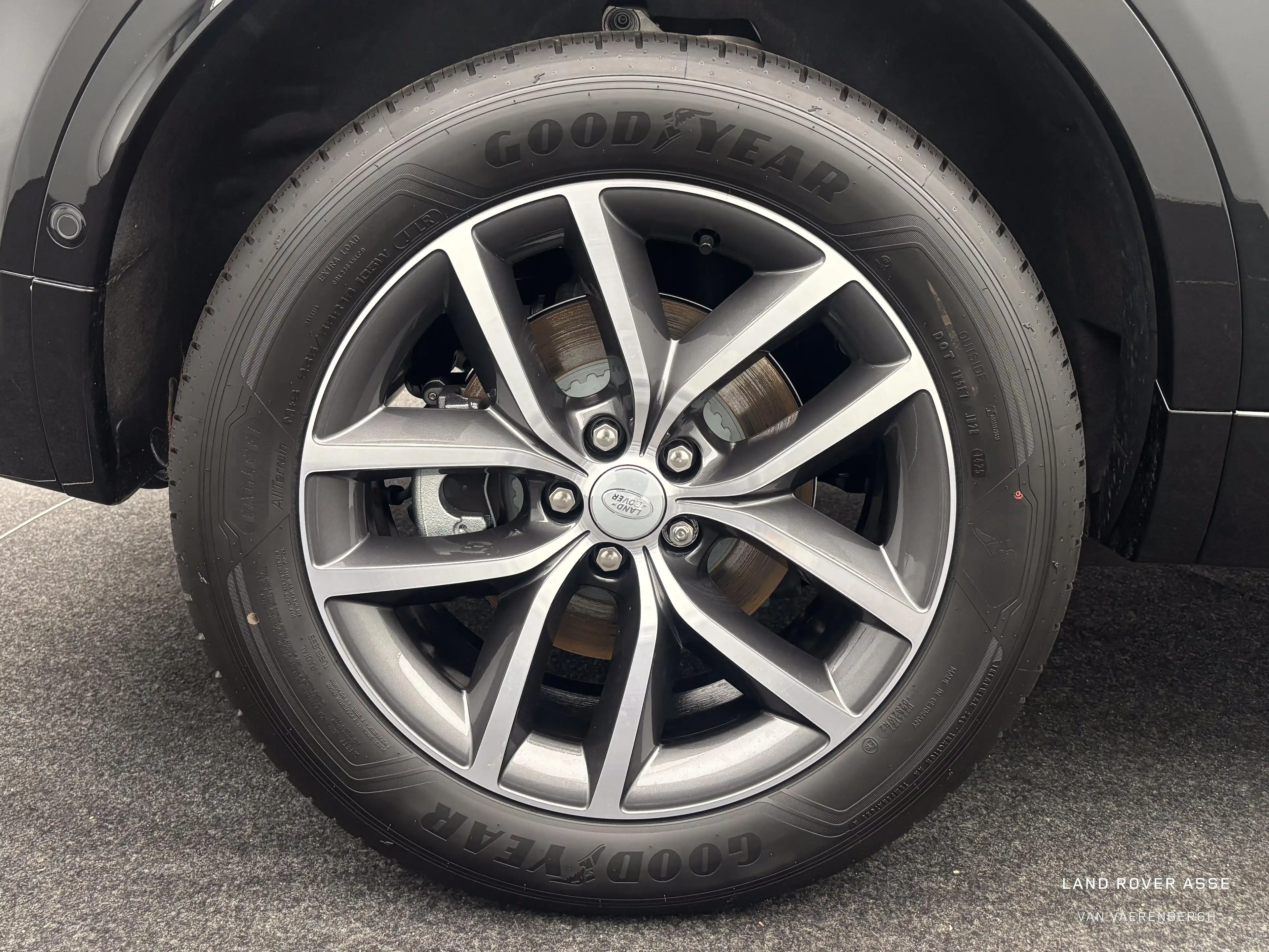 Land Rover Discovery Sport P270e S AWD Auto. 25.5MY — photo 9