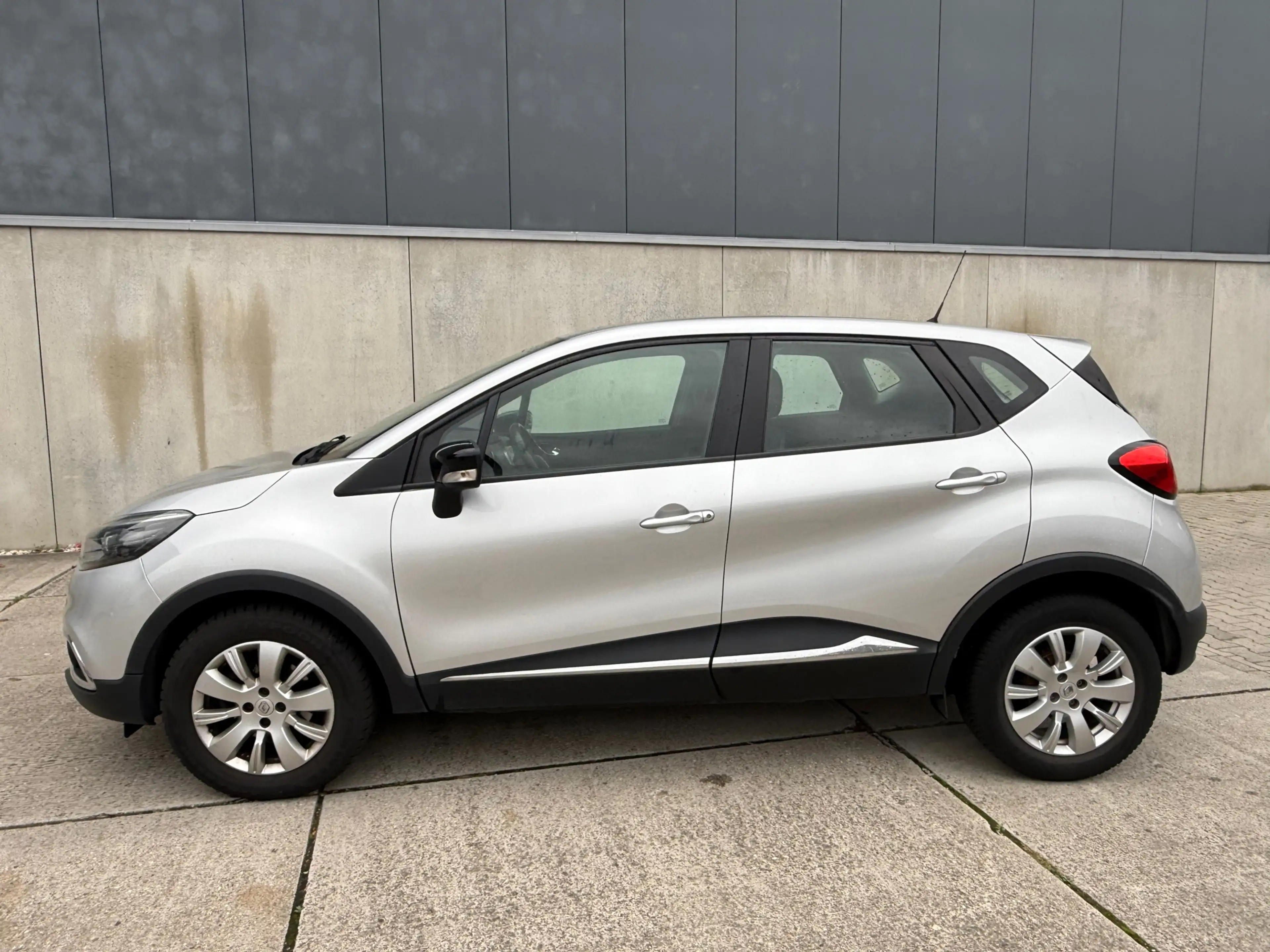 Renault Captur 1.2 TCe Expression Automaat Airco Scherm APK — photo 6